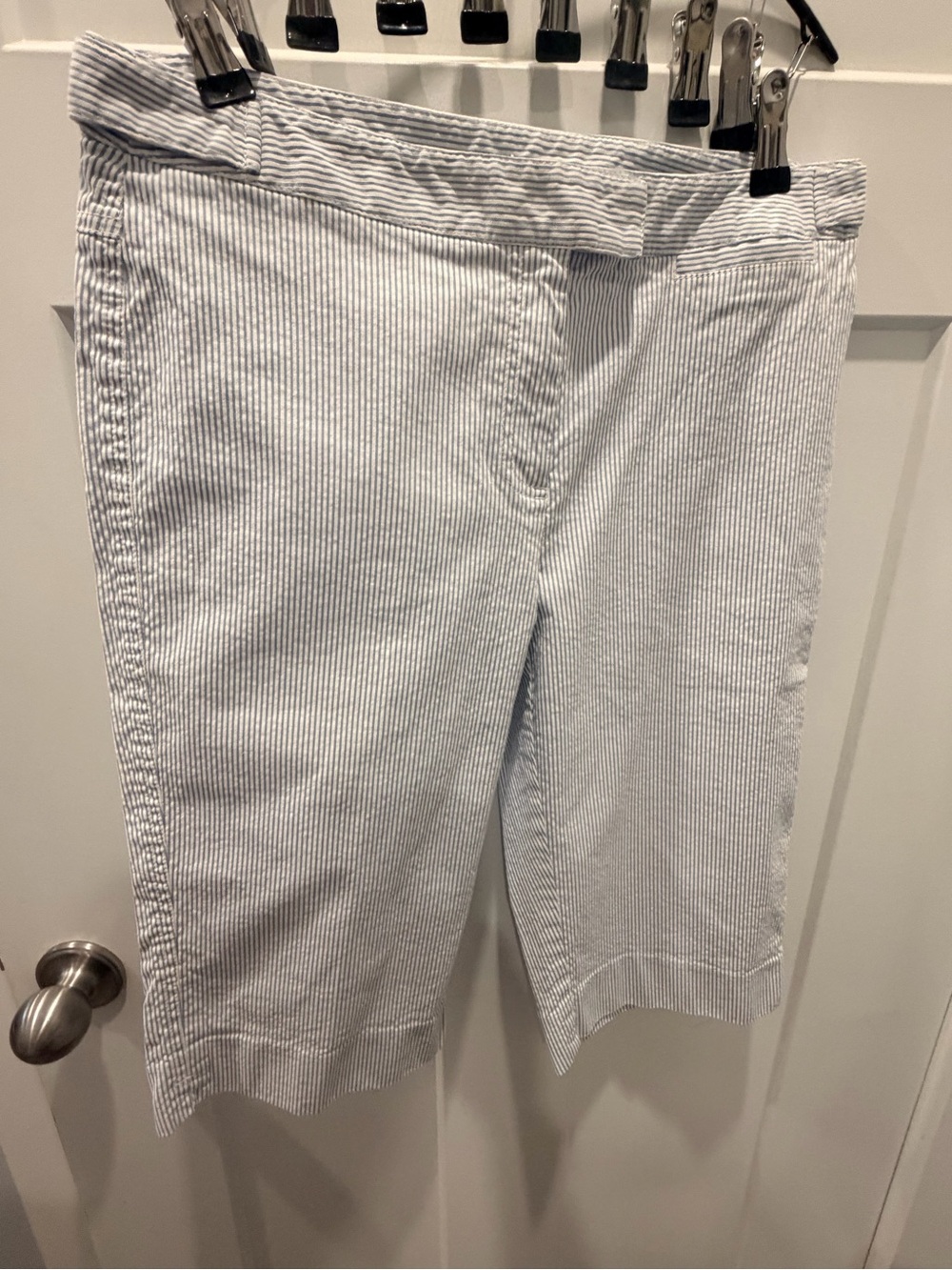 Rafaella Petites 8P Blue White Seersucker Bermuda Shorts Stretch Summer Coastal